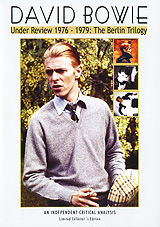 David Bowie: Under Review 1976-1979 - The Berlin Trilogy Формат: DVD (PAL) (Картонный бокс + кеер case) Дистрибьютор: Концерн "Группа Союз" Региональный код: 0 (All) Количество слоев: DVD-5 (1 инфо 4499m.